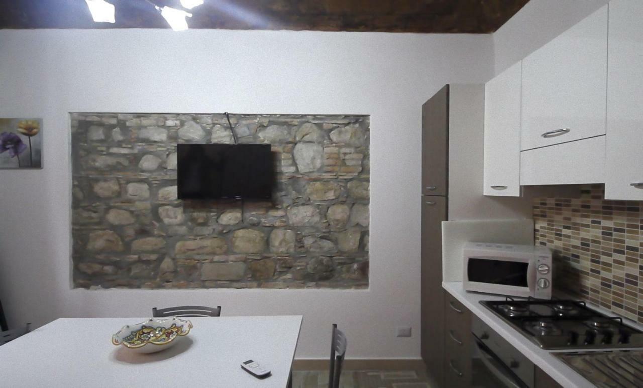 Casa Vacanze Camastra Santo Stefano di Camastra Dış mekan fotoğraf